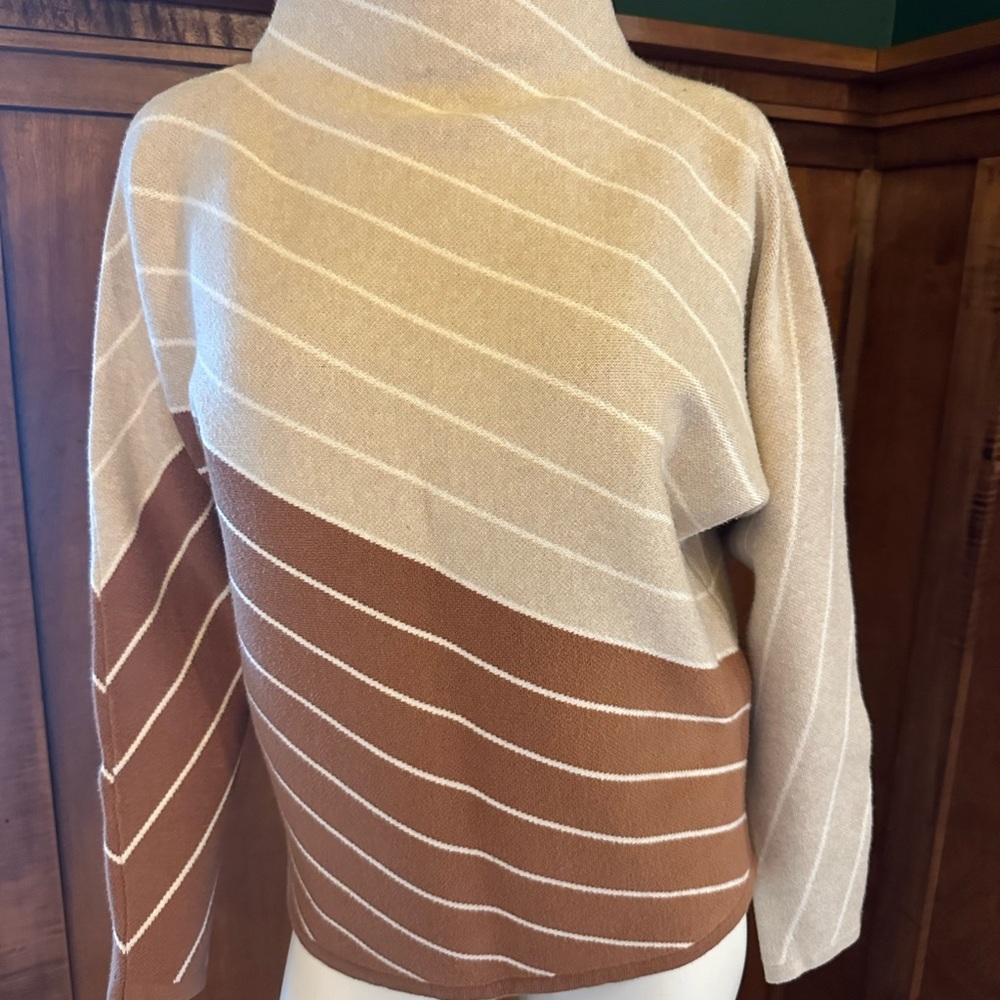 Tahari Bat Sleeve Striped Tan and Cream Women's Sweater